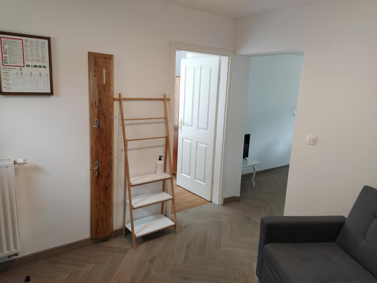 Apartmaji Maln Dolenjske Toplice Ngoại thất bức ảnh
