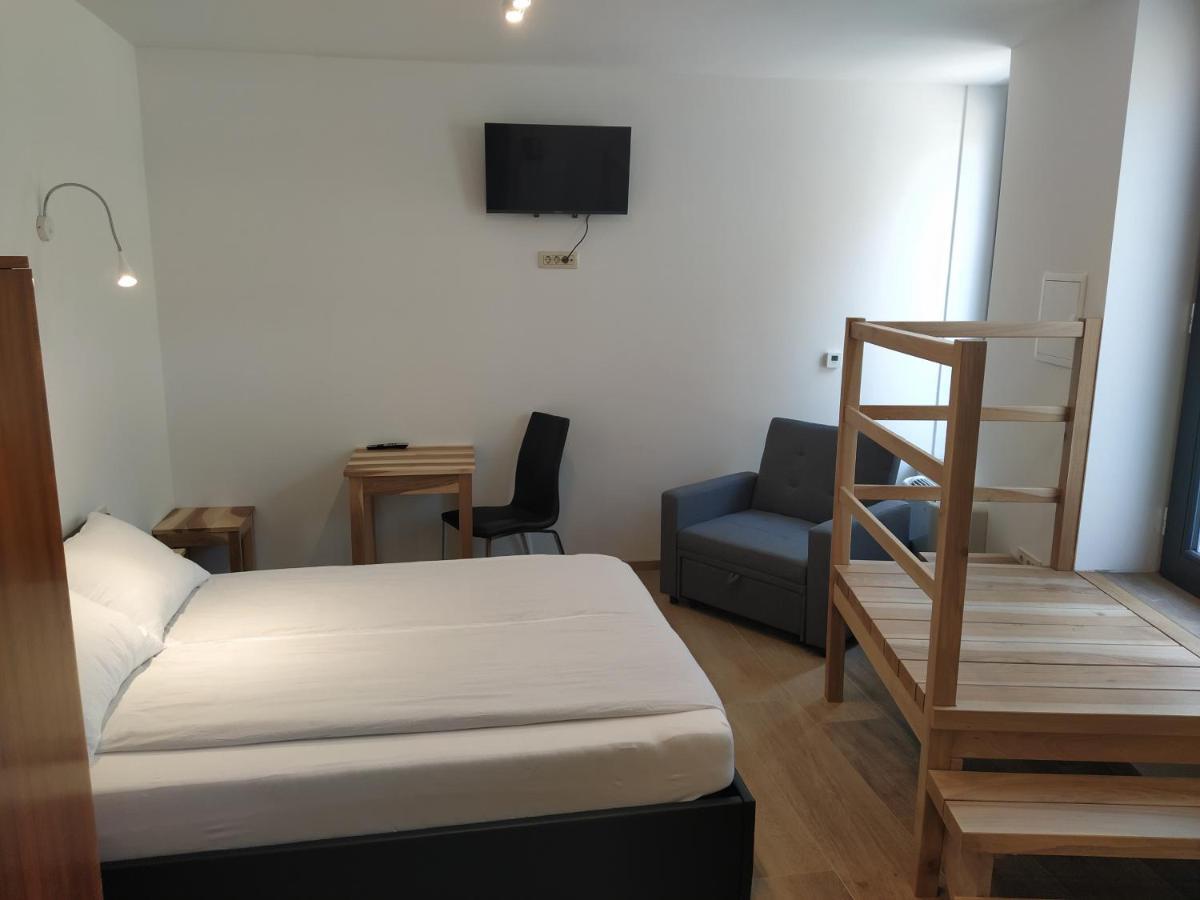 Apartmaji Maln Dolenjske Toplice Ngoại thất bức ảnh