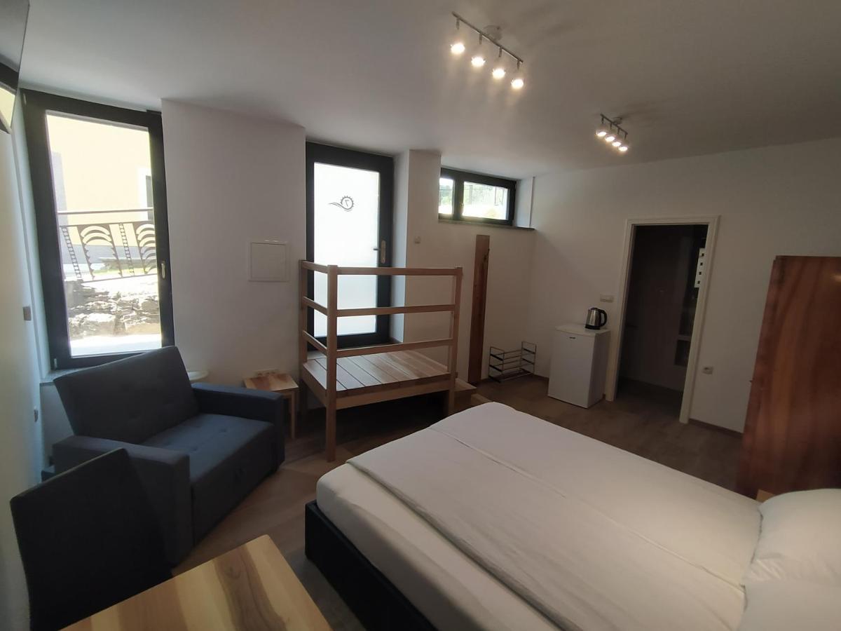 Apartmaji Maln Dolenjske Toplice Ngoại thất bức ảnh